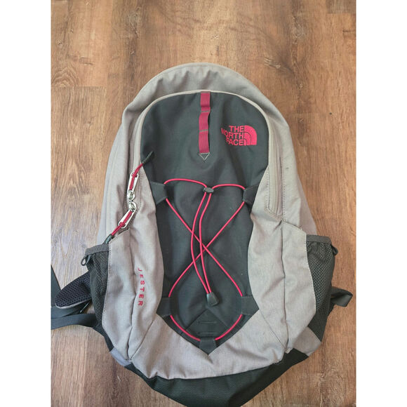 The North Face Jester School Laptop Backpack pink and black FLEX Vent. - Picture 1 of 5